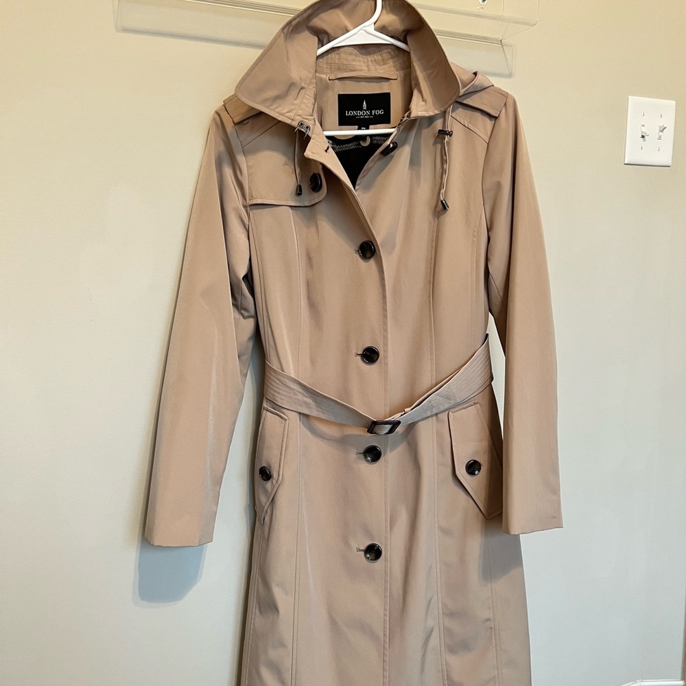 Womens London Fog Trench Coat, Medium Petite